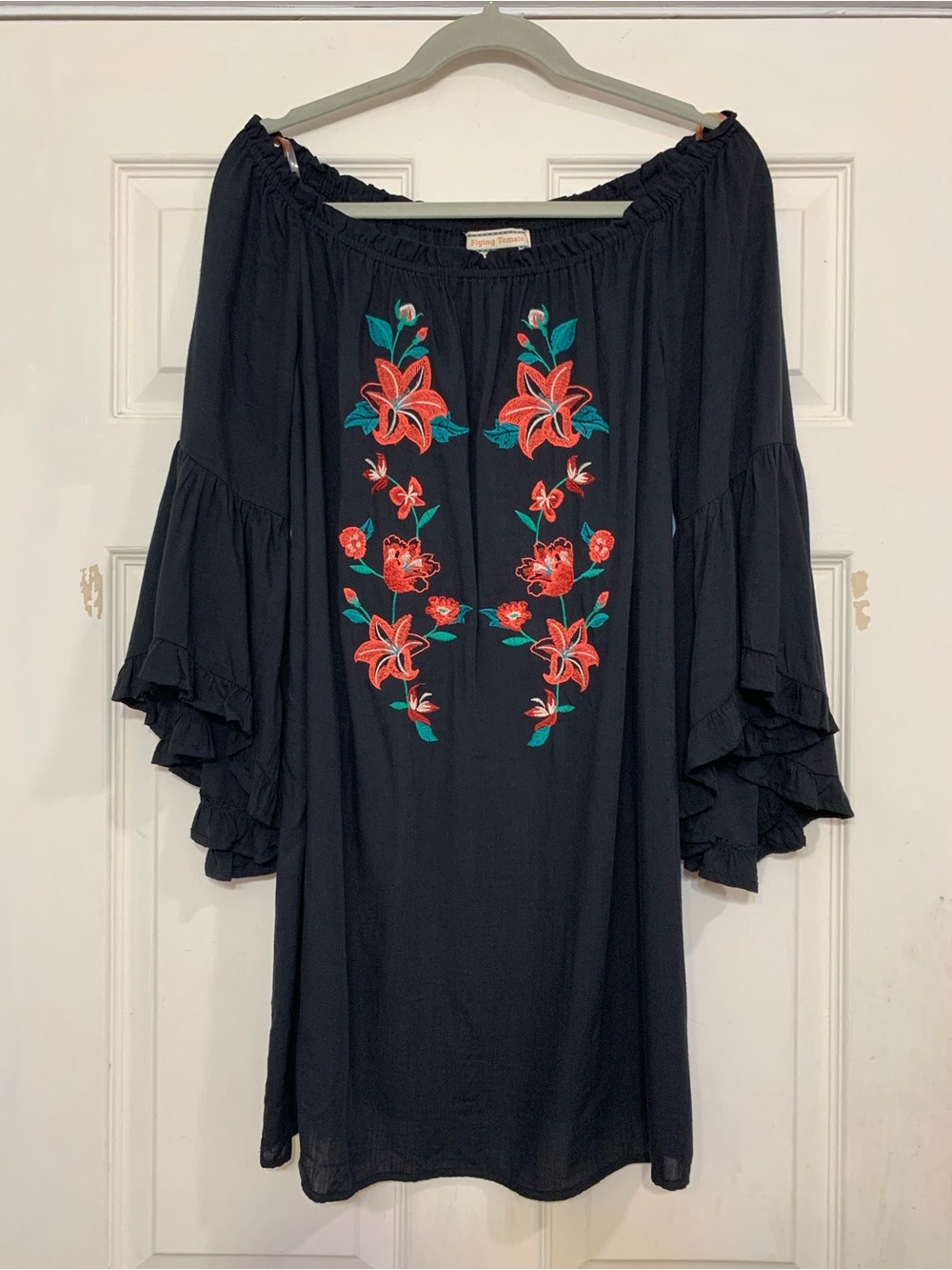 Flying Tomato Boho Black Floral Embroidered Bell Sleeve Small Dress.        3781